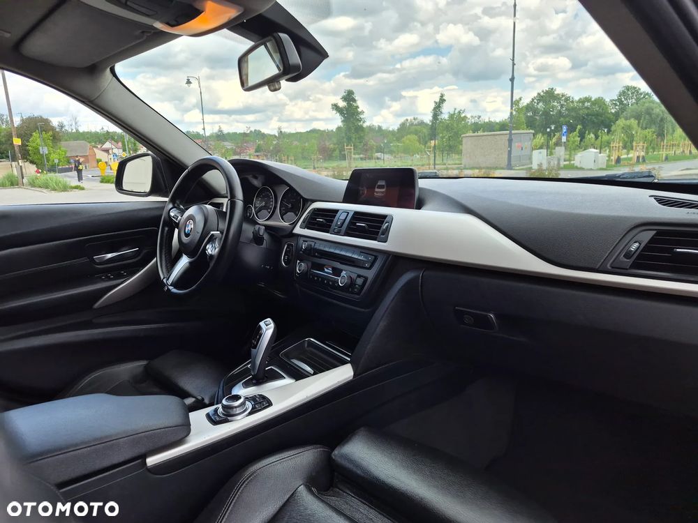 BMW Seria 3 320d Efficient Dynamics Edition Blue Perf Luxury Line - 10