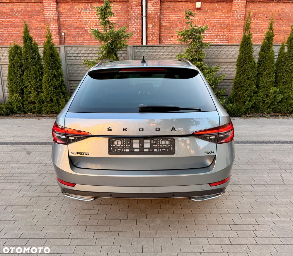 Skoda Superb 2.0 TDI SCR 4x4 Sportline DSG - 8