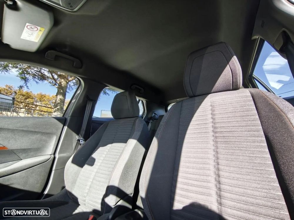 Peugeot 2008 1.2 PureTech Active Pack - 10