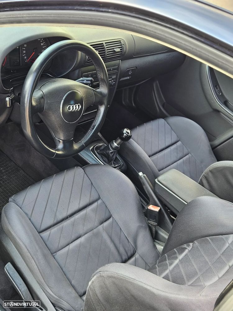 Audi A3 1.6 Sport 16 - 5