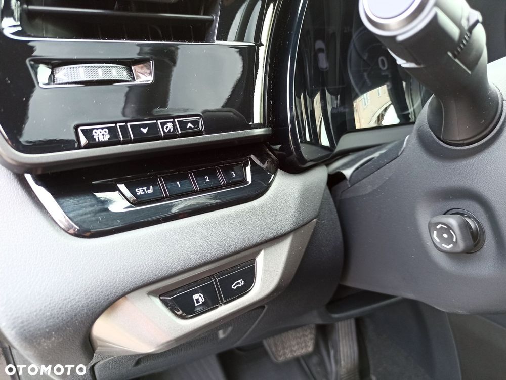 Lexus RX - 24