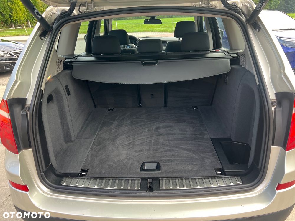 BMW X3 xDrive20d - 26