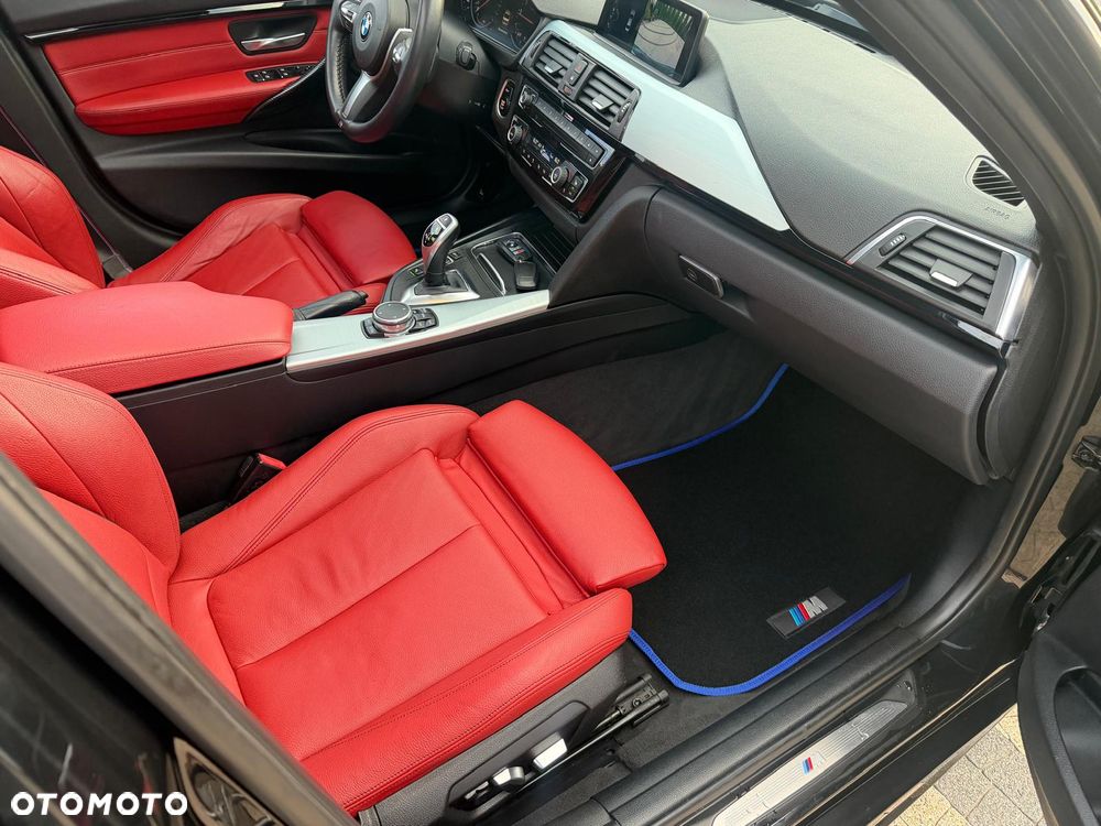 BMW Seria 3 340i xDrive Edition M Sport Shadow - 37