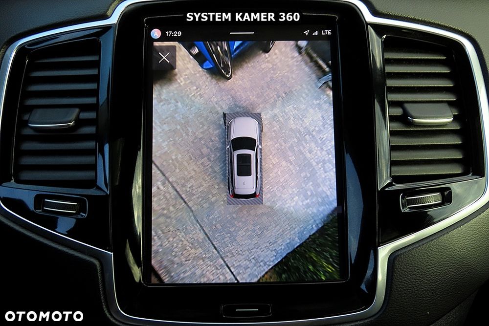 Volvo XC 90 B5 D AWD Ultimate Dark - 28