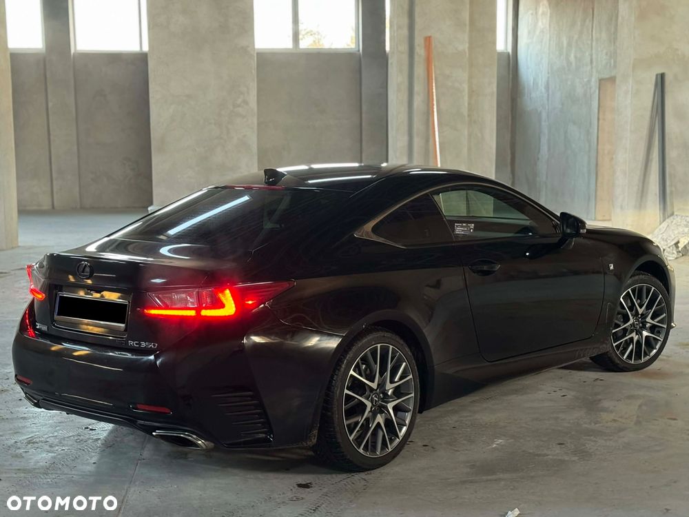 Lexus RC - 20