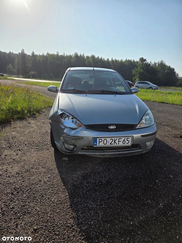 Ford Focus 1.6 16V Trend - 1