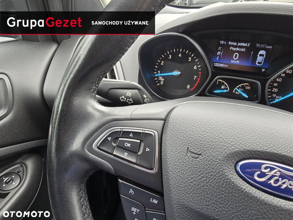 Ford Kuga - 16