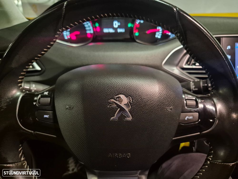 Peugeot 308 SW 1.6 BlueHDi Style - 27