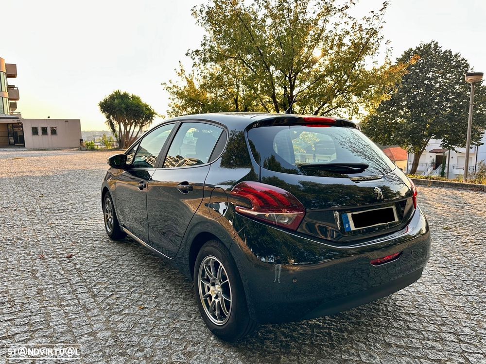 Peugeot 208 PureTech 68 Active - 5