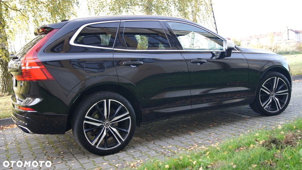Volvo XC 60 D4 R-Design - 9