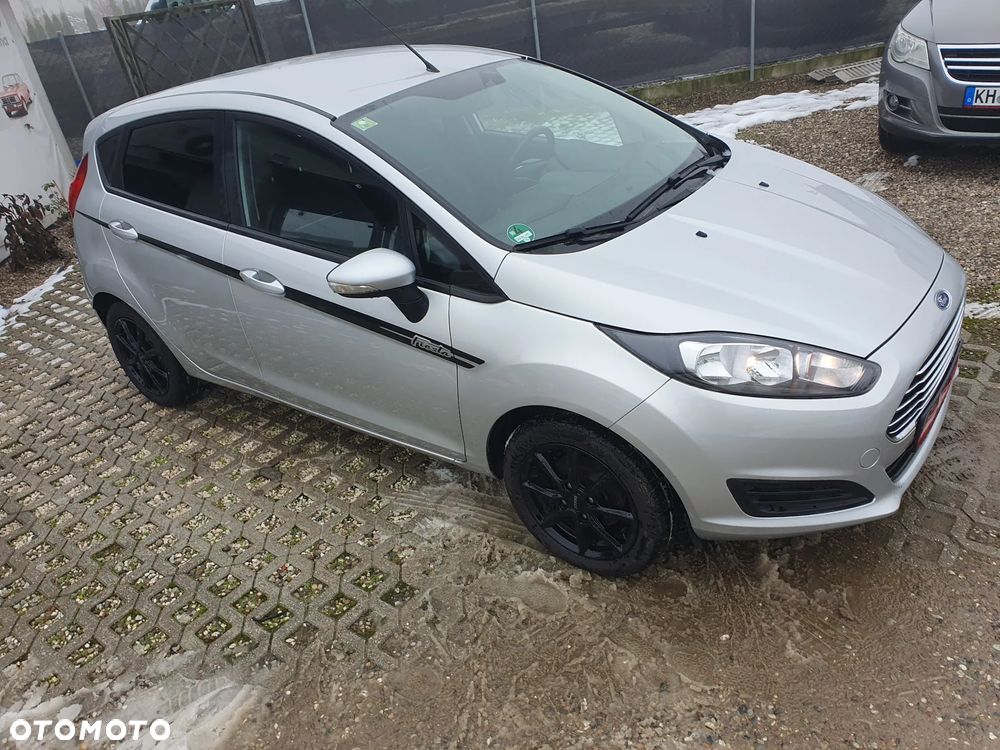 Ford Fiesta 1.25 Ambiente - 24