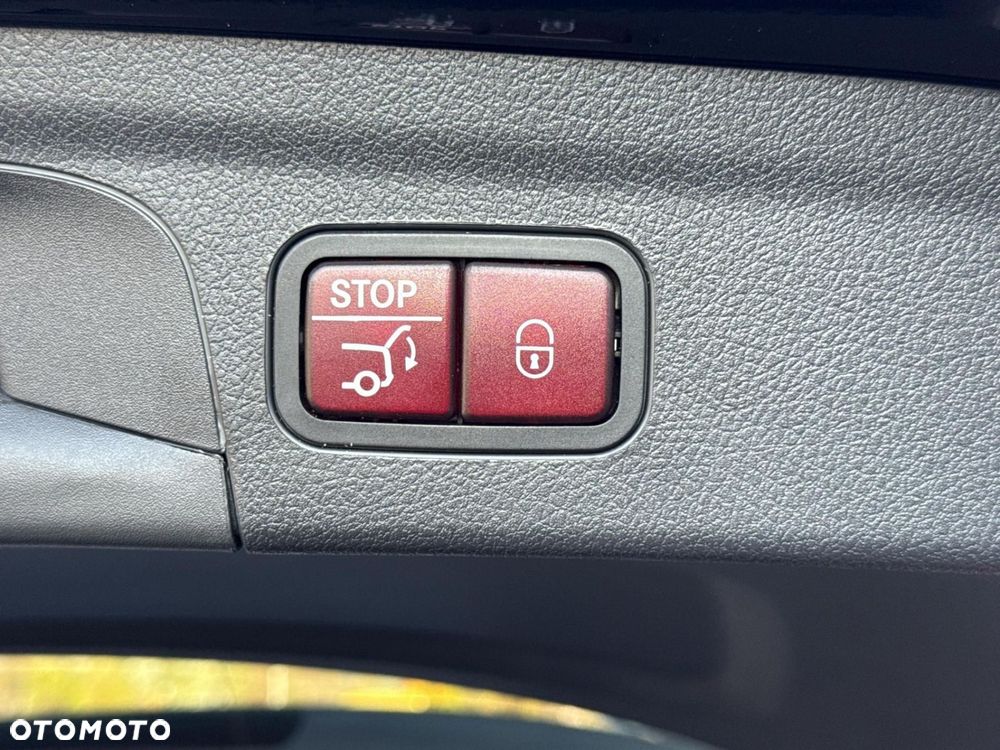 Mercedes-Benz GLE - 11