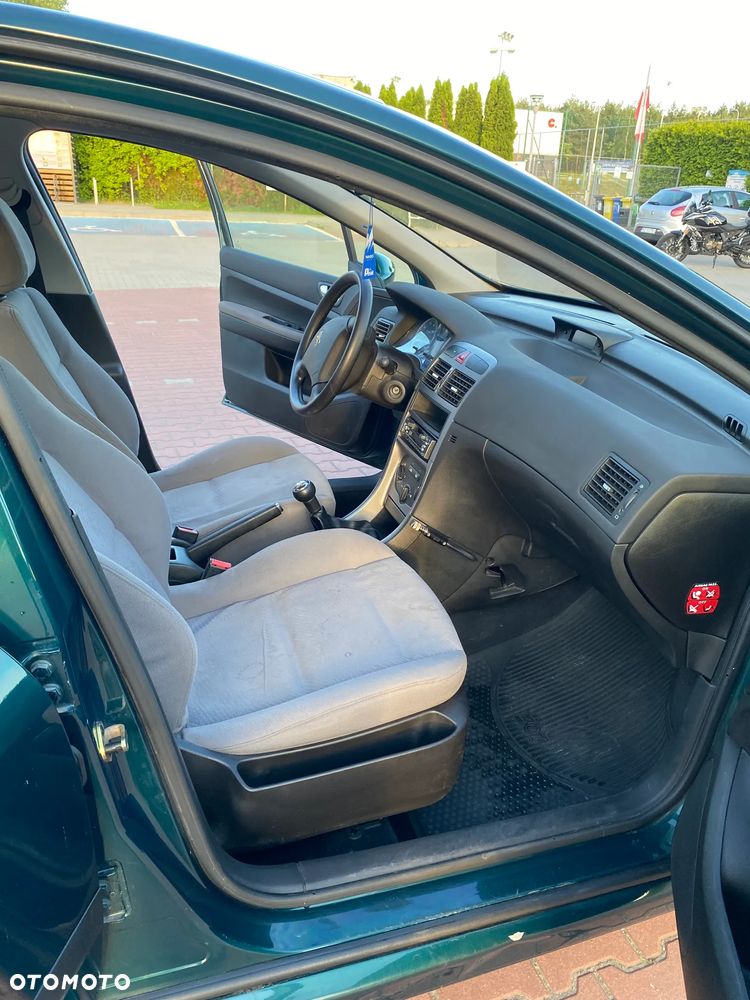 Peugeot 307 1.4 XR - 12