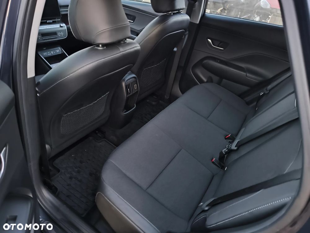 Hyundai Kona 1.6 GDI Hybrid Executive DCT - 11