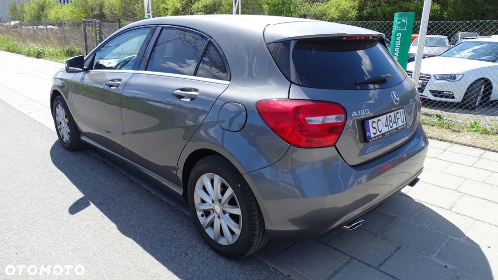 Mercedes-Benz Klasa A 180 Urban - 4