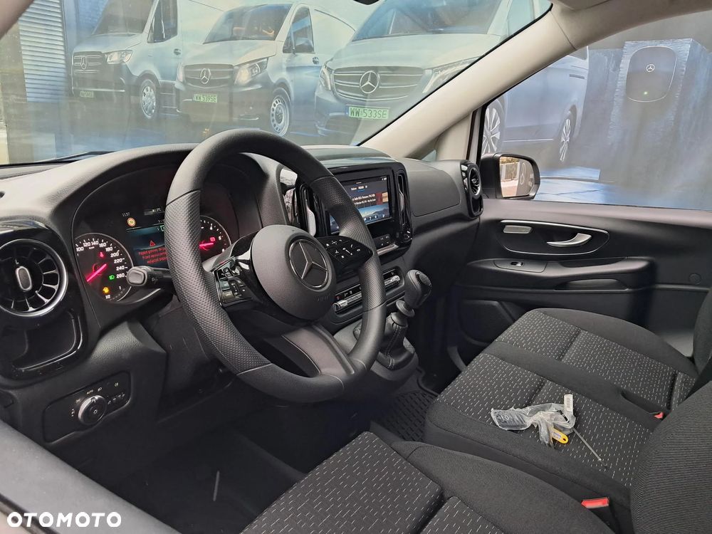 Mercedes-Benz VITO - 8