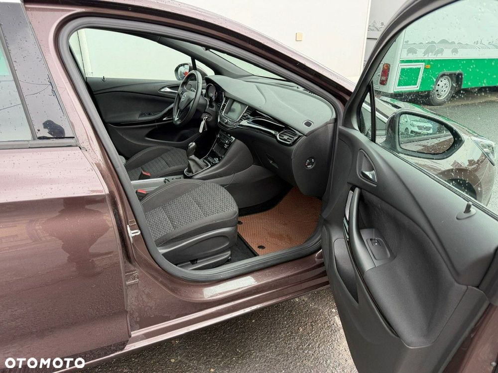 Opel Astra 1.4 T GPF Enjoy S&S - 19