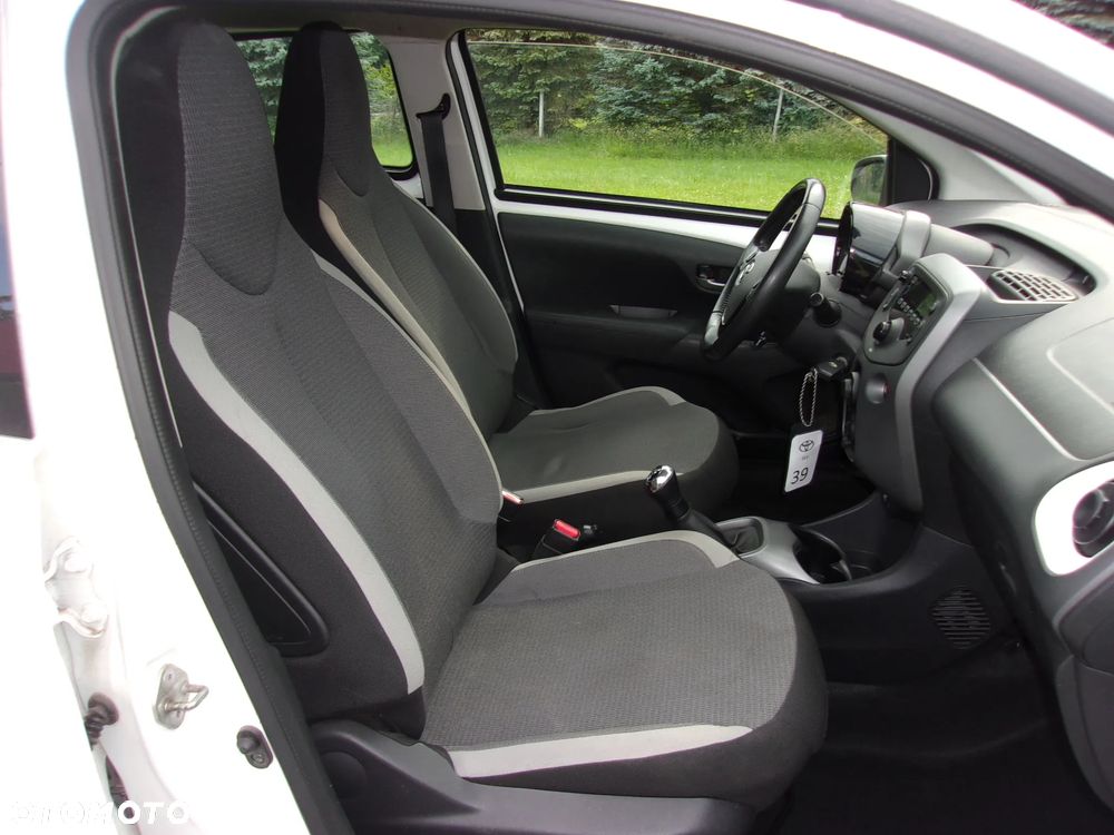 Toyota Aygo - 17