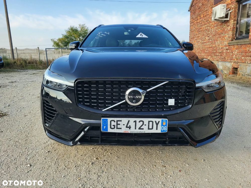 Volvo XC 60 T8 Plug-In Hybrid AWD Polestar Engineered - 4