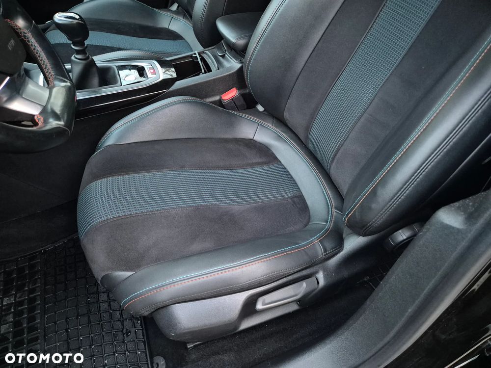 Peugeot 308 BlueHDi 130 Stop & Start Tech Edition - 17