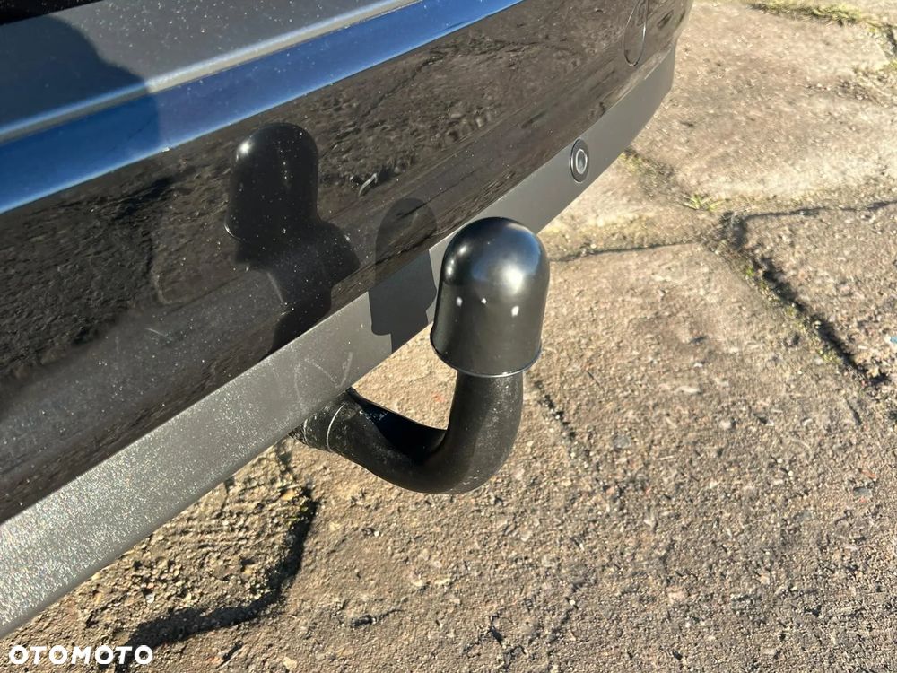 Ford C-MAX 1.6 Ti-VCT Champions Edition - 9