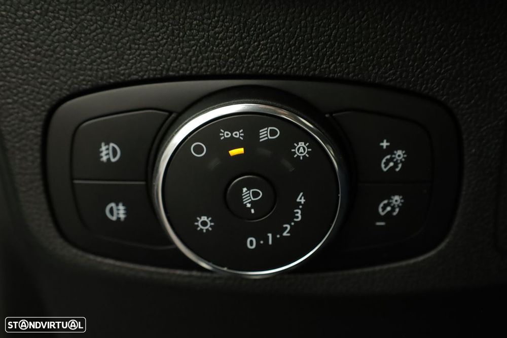 Ford Focus 1.0 EcoBoost MHEV Active - 19