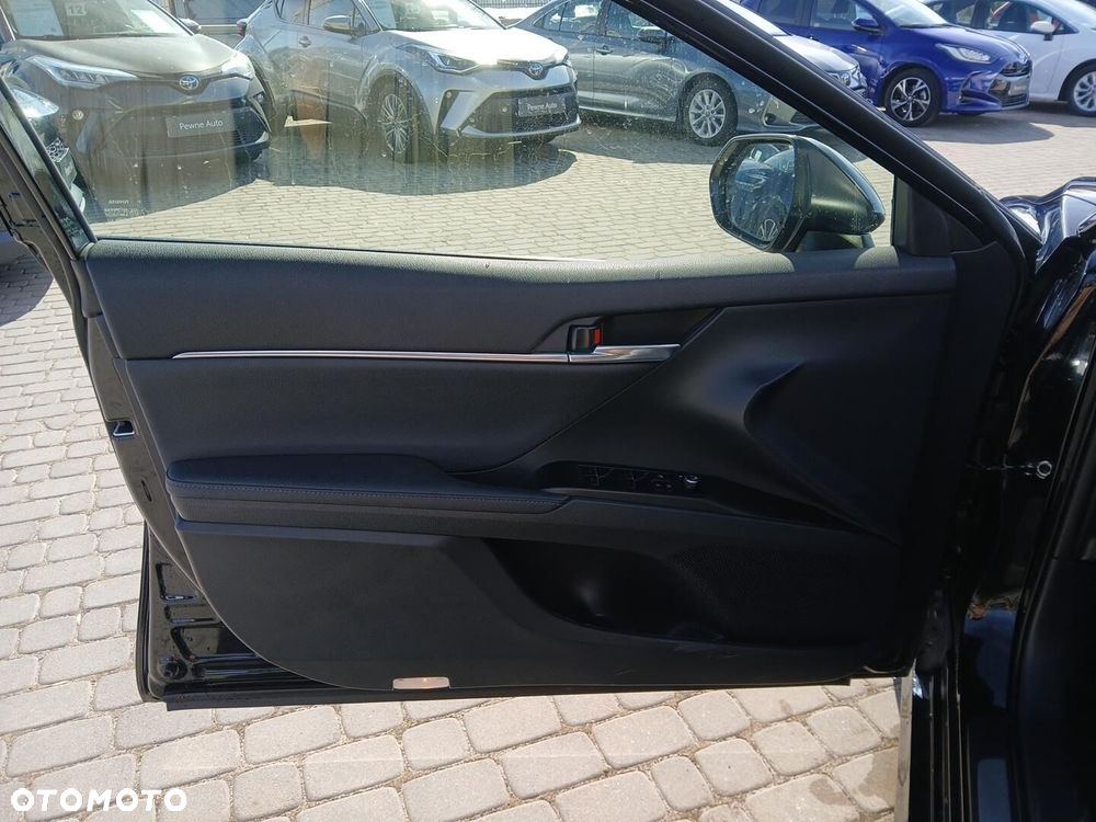 Toyota Camry 2.5 Hybrid Executive CVT - 19