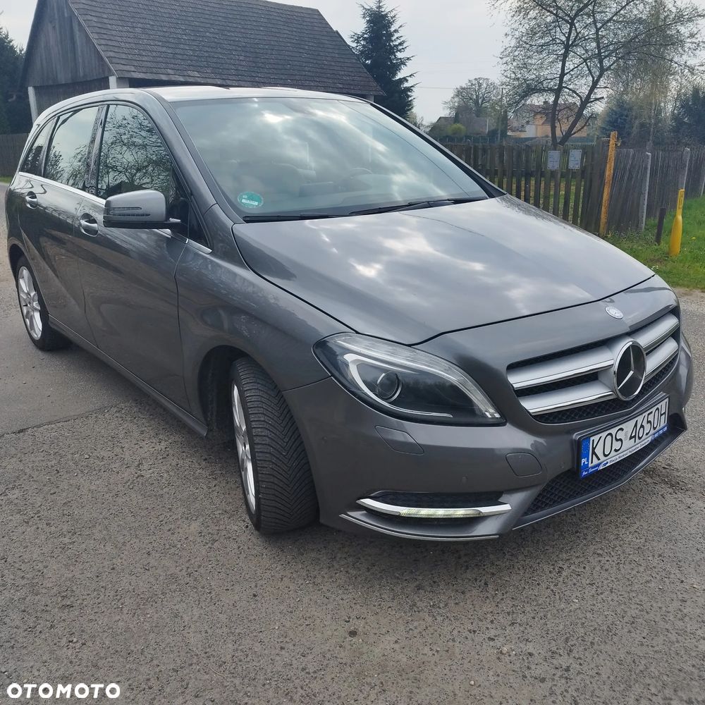 Mercedes-Benz Klasa B 180 (BlueEFFICIENCY) - 4