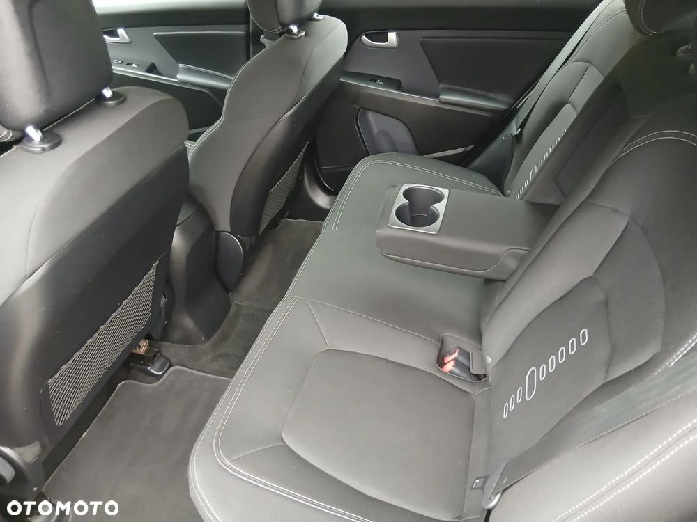 Kia Sportage 1.6 GDI Business Line L 2WD - 29