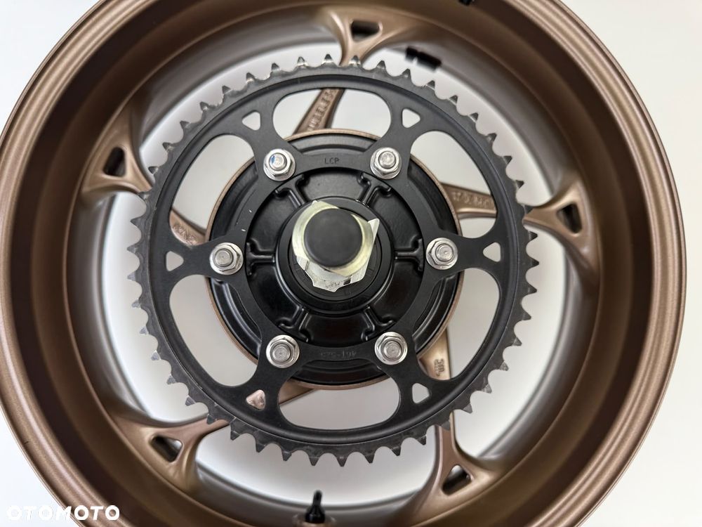 Tylna felga kompletna Triumph Street Triple 765 2022+ Idealna demontaż - 6