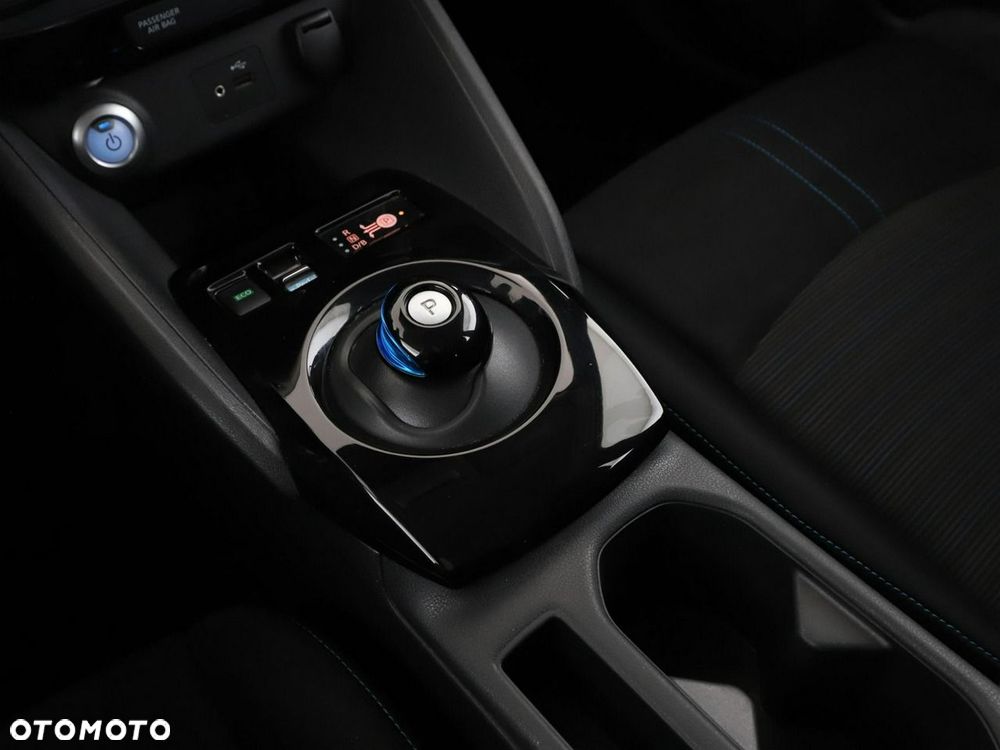 Nissan Leaf 40kWh Acenta - 31