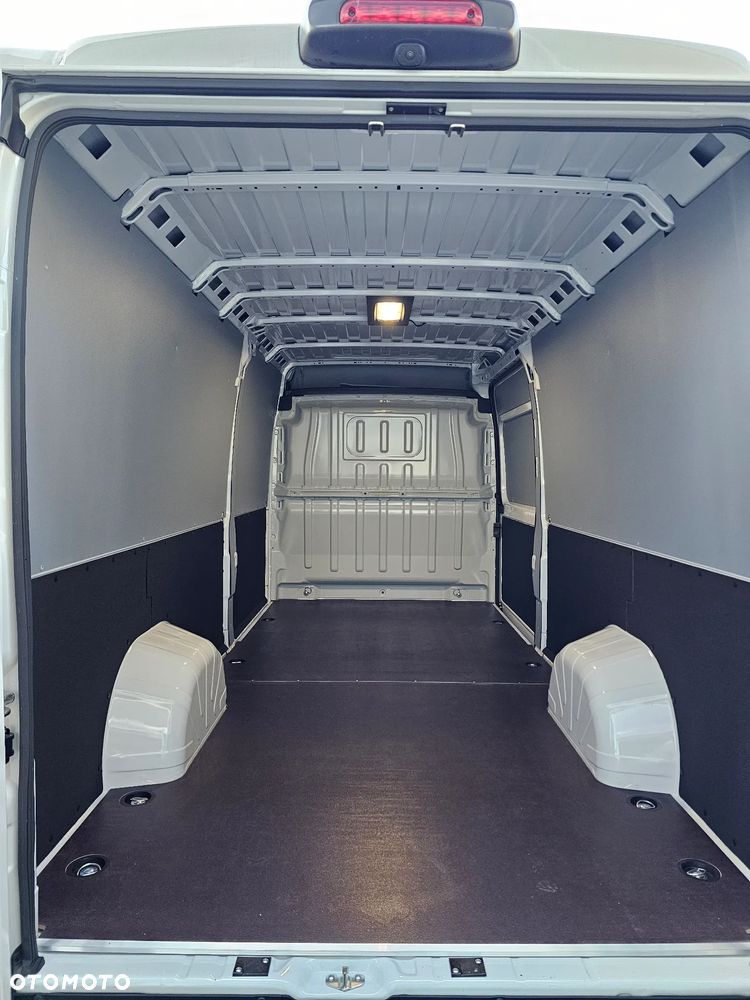 Toyota Proace MAX - 9