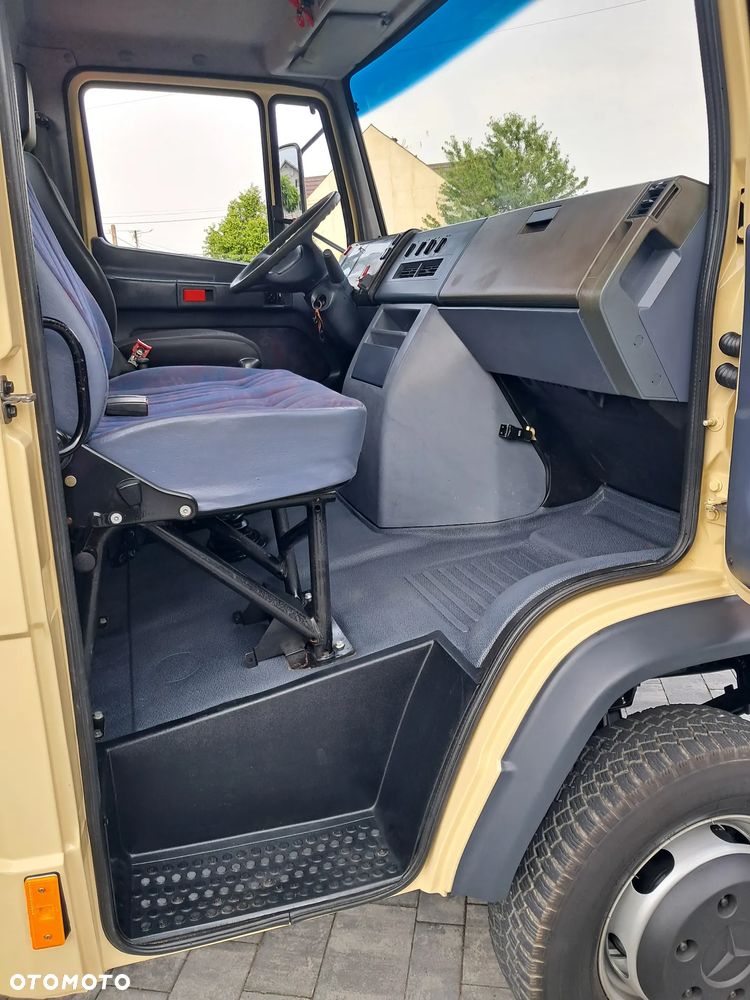 Mercedes-Benz VARIO - 24