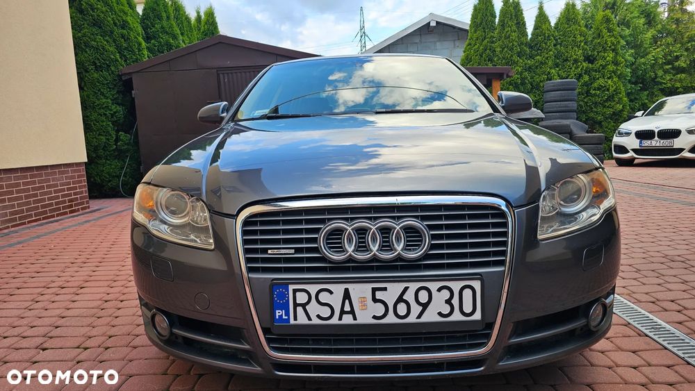 Audi A4 Limousine - 17