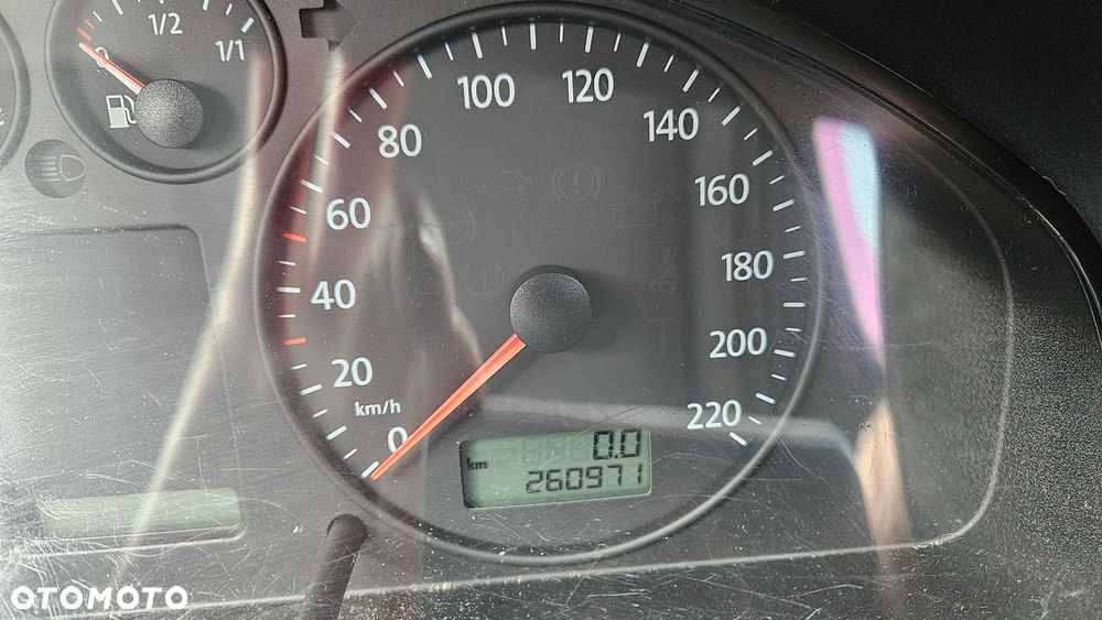 Volkswagen Golf 1.6 / 1.6 C - 26