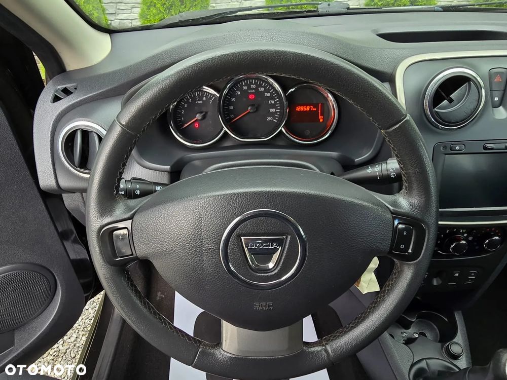Dacia Sandero Stepway - 16