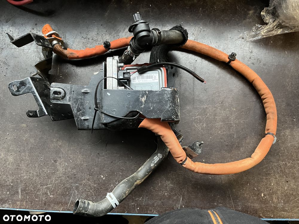 Podgrzewacz elektryczny płynu Renault Captur II - 1