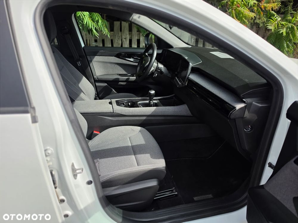Renault Austral 1.3 TCe mHEV Equilibre - 12
