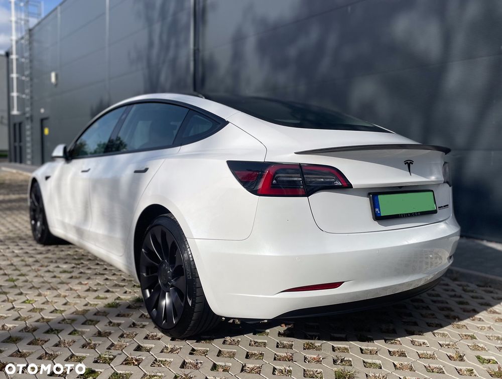 Tesla Model 3 Performance AWD - 2