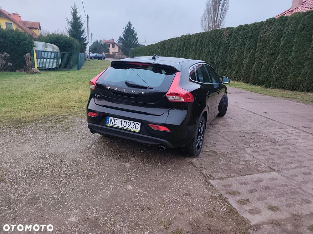 Volvo V40 T3 Geartronic Summum - 19