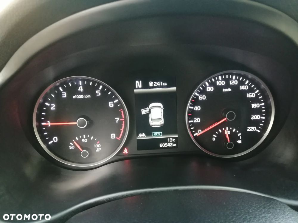 Kia Stonic 1.0 T-GDI MHEV L Business Line - 14