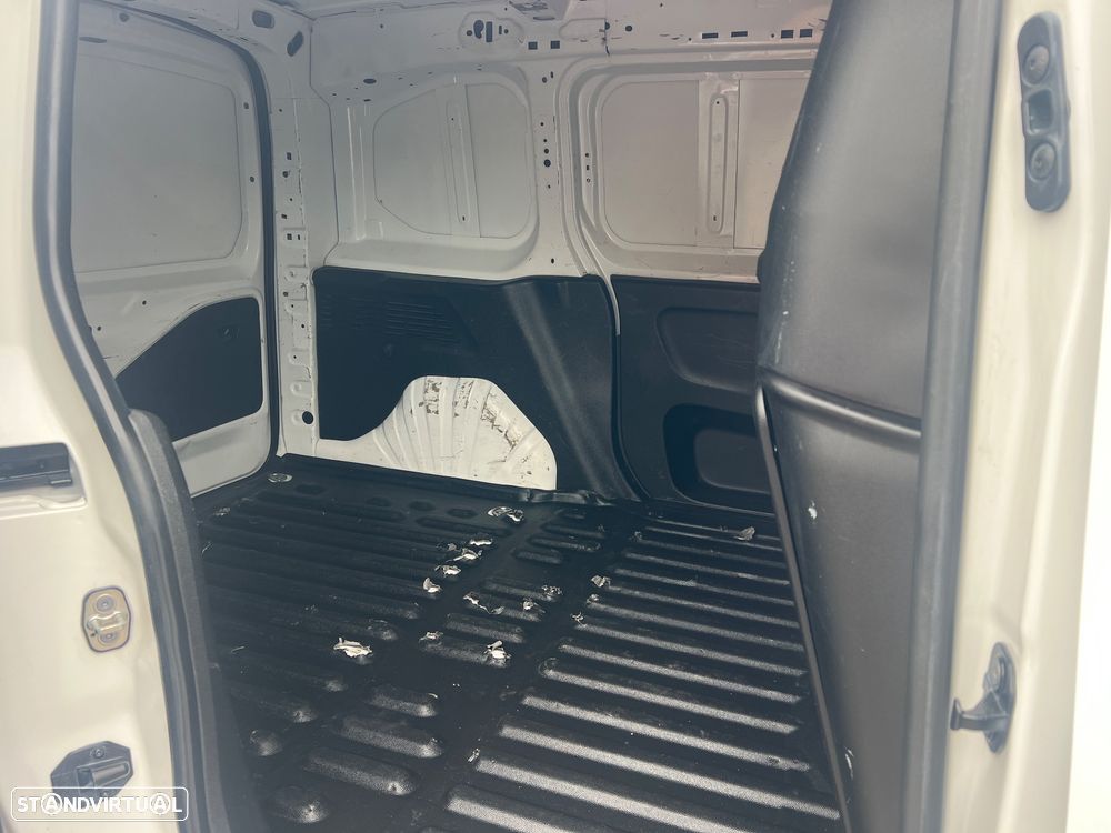 Peugeot partner - 22