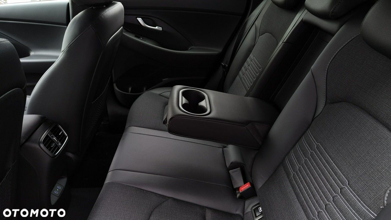 Hyundai i30 - 12