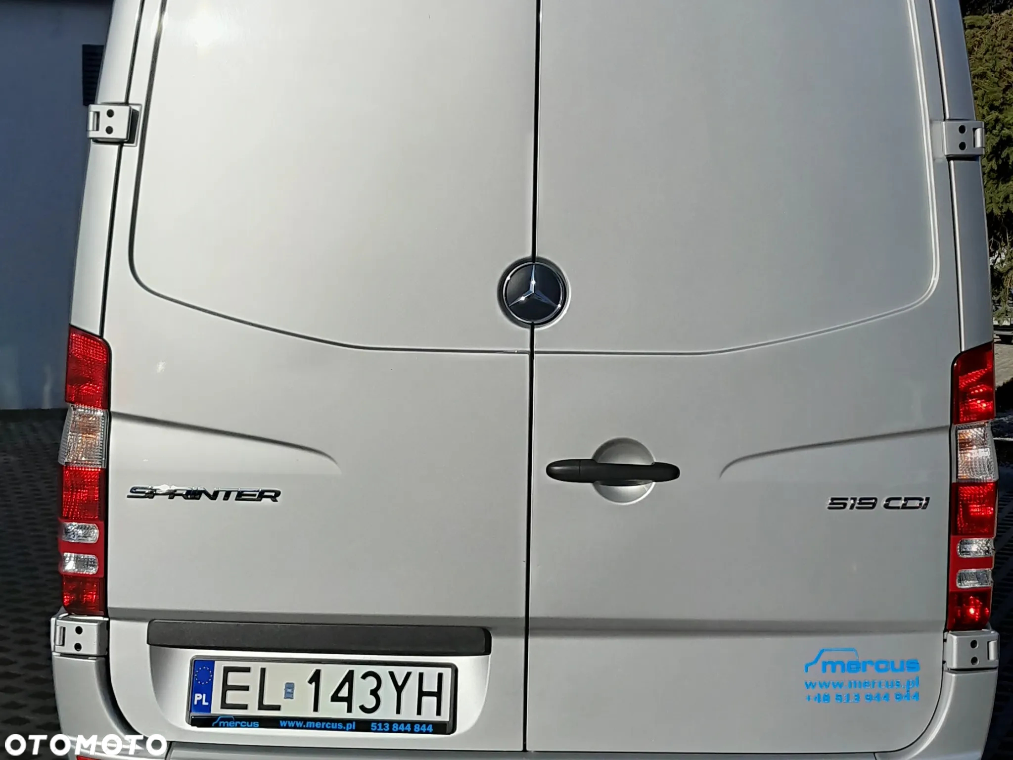 Mercedes-Benz SPRINTER - 12