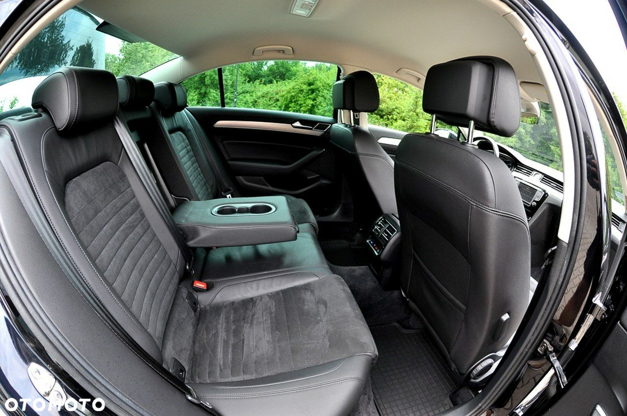 Volkswagen Passat 2.0 TSI BMT Highline DSG - 10