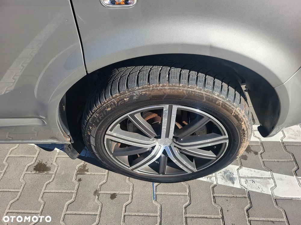 Volkswagen Transporter - 35