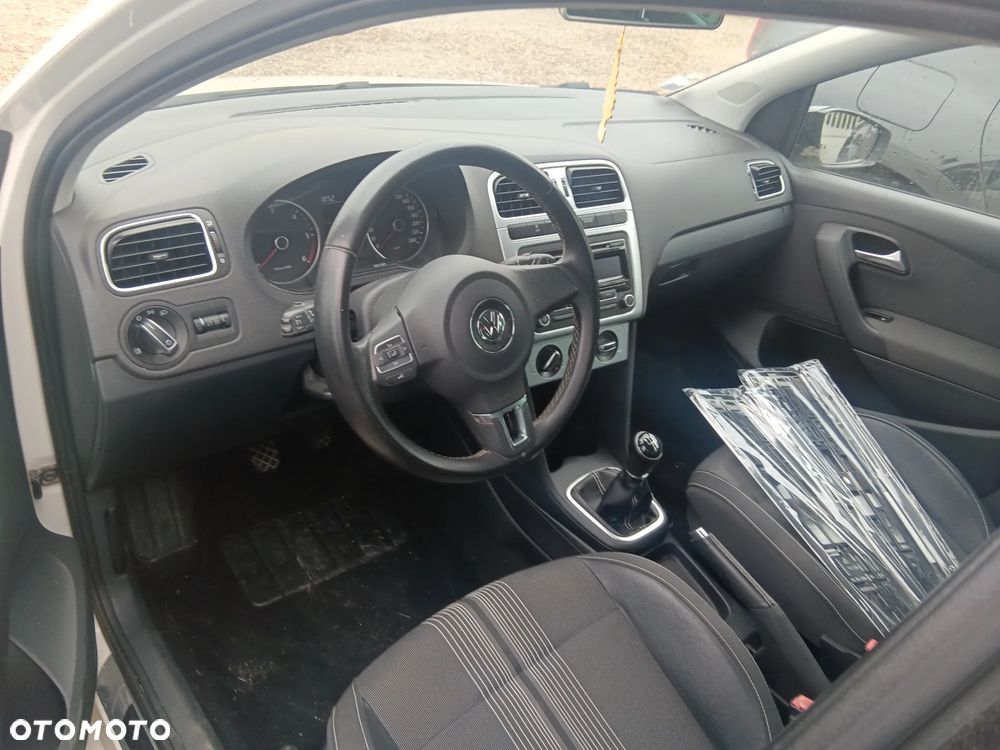 Volkswagen Polo 1.6 TDI MATCH - 7