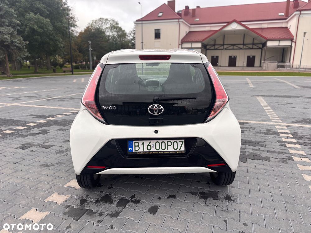 Toyota Aygo 1.0 VVT-i Sprint EU6 - 6