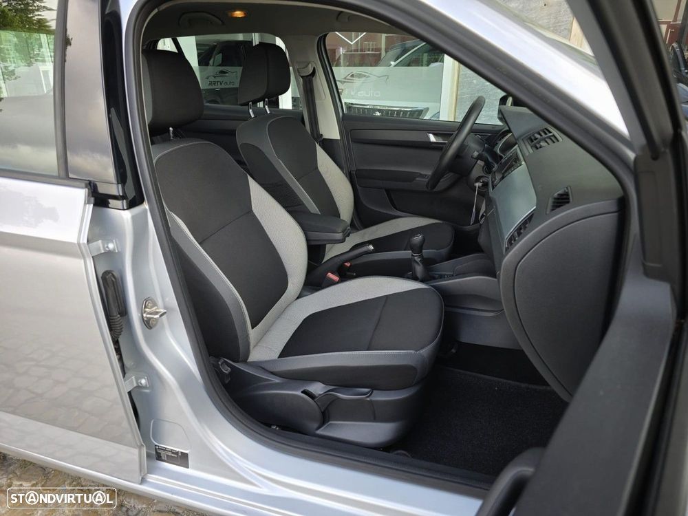 Skoda Fabia 1.0 Ambition - 25