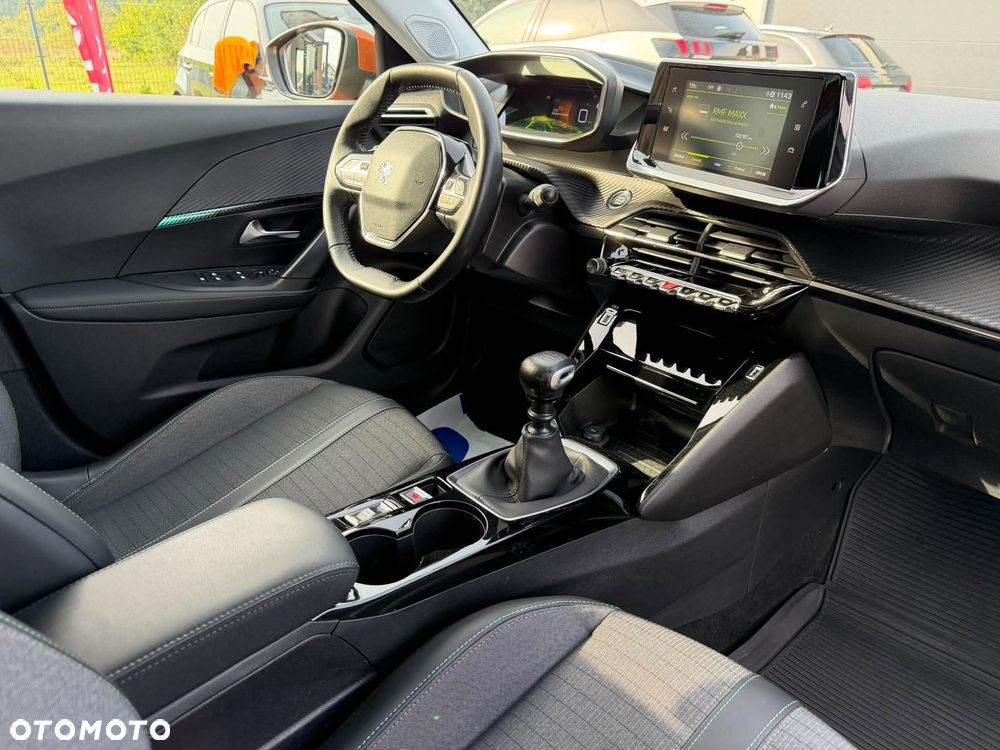 Peugeot 2008 BlueHDi 110 Allure - 13